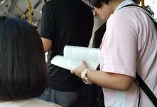 爆料乡村小孩视频,真实视频记录下的童年时光