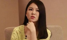 伊能静爆料李现视频播放,引发网友热议